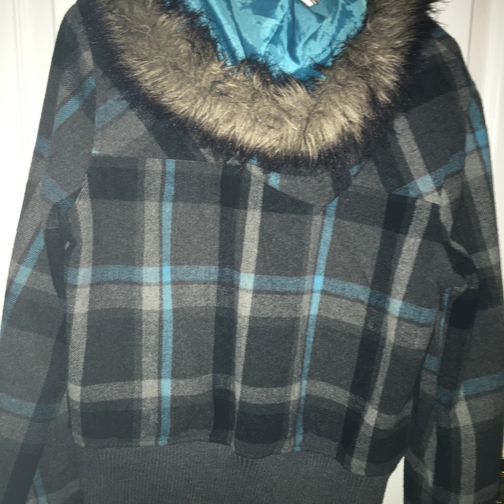 Plaid jacket - Picture 2 of 3